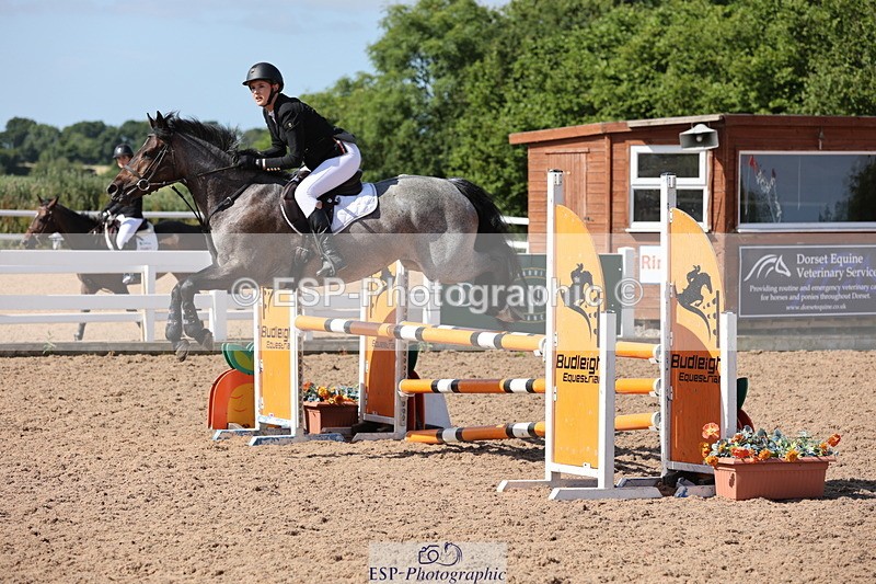 240629A-095027-03843 - Cls 17 Discovery and 90cm Open