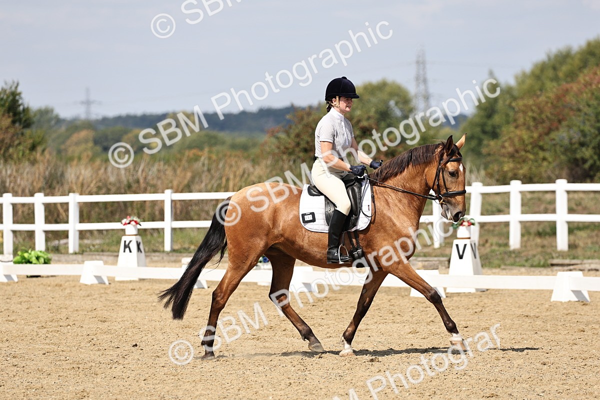 SBM_018645 - Class 16 - Novice 5 - 12.08-13.11