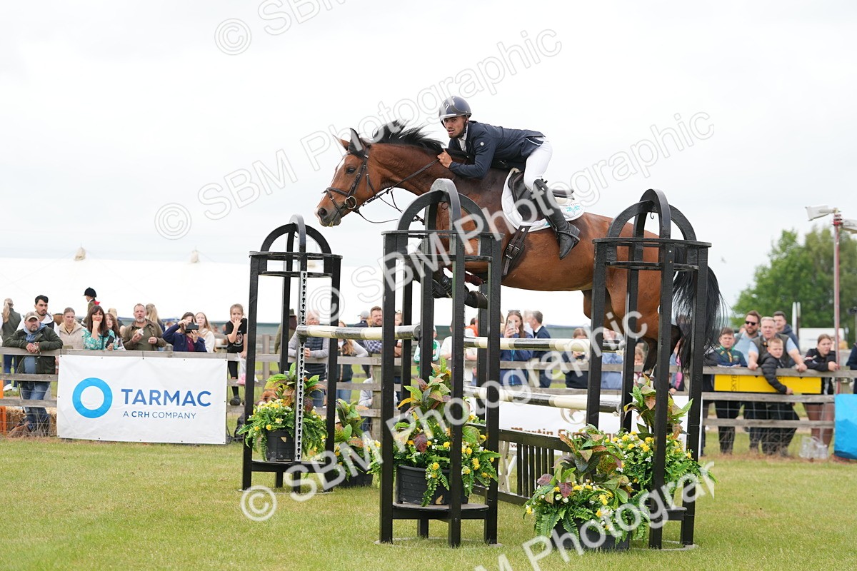 SBM_06594 - Class 202 - National 1.40m Open