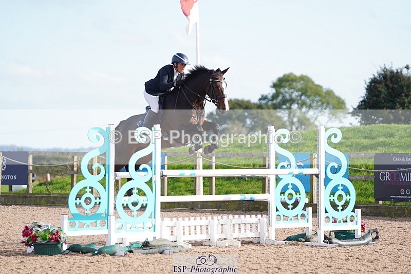 241005A-154900-05101 - SAT Cls 12 Snr Fox & 1.20m Open