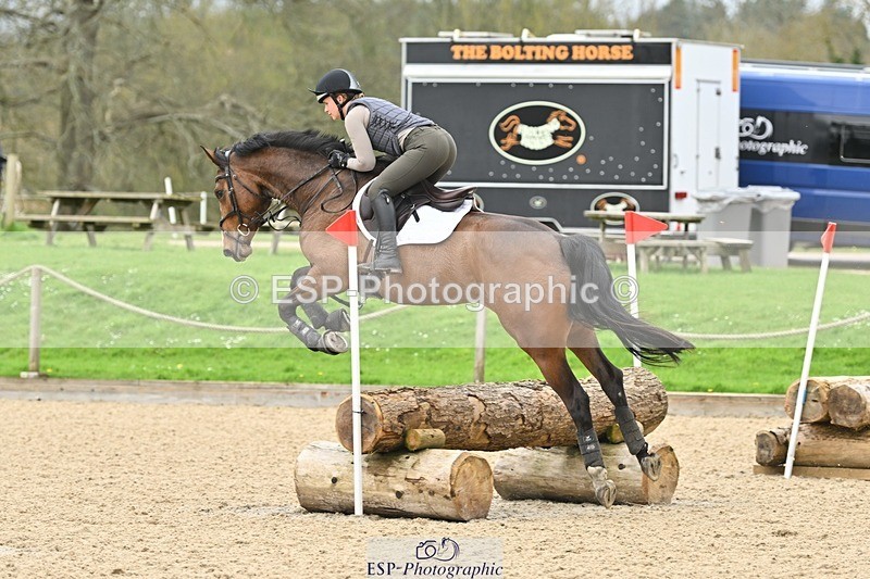 240411-114606-01119 - Group 4 XC