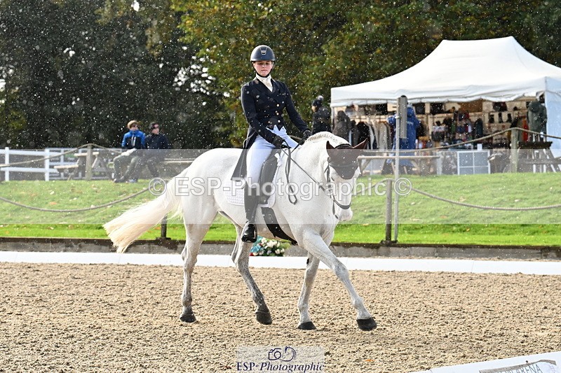 251023A-143721-05560 - B-153-Charlotte.Franck-Steier