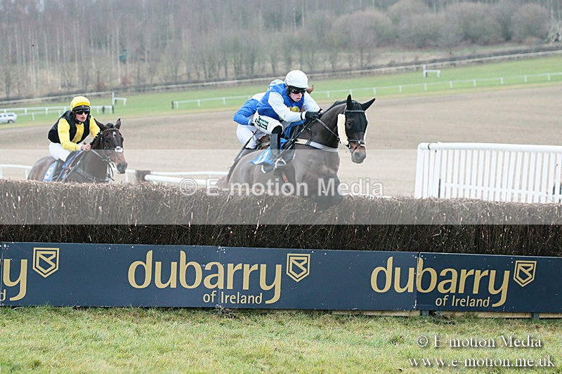 PtP 251118-300 - Vine & Craven Point-to Point Barbury Racecourse 25/11/18
