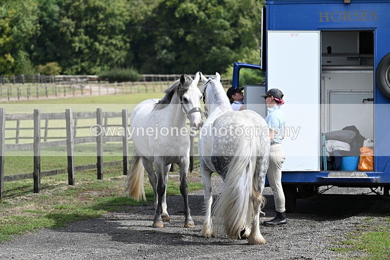 WJ7_6696 - Berks & Bucks at Blandy’s Farm 31-08-25