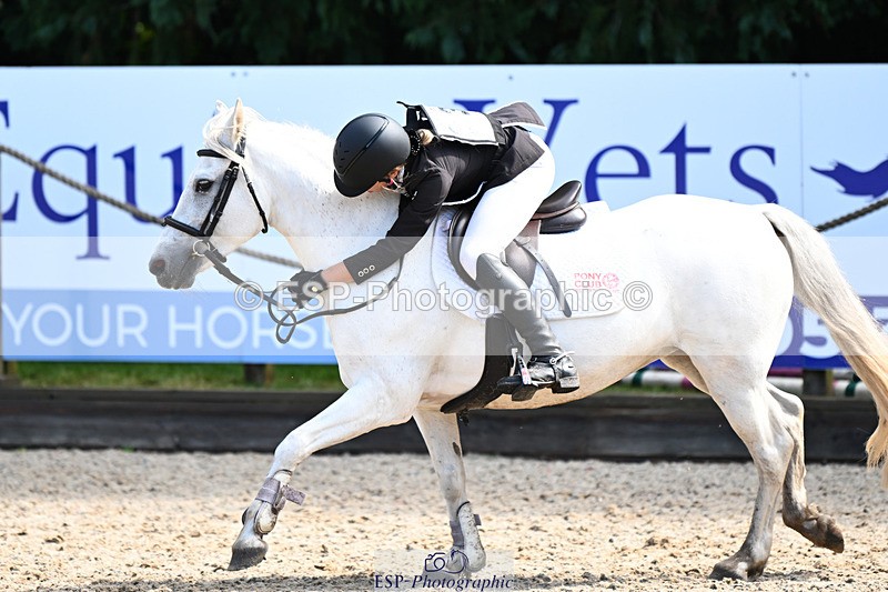 240824X-113457-25292 - 70cm Round 2 10.30 to 12.10