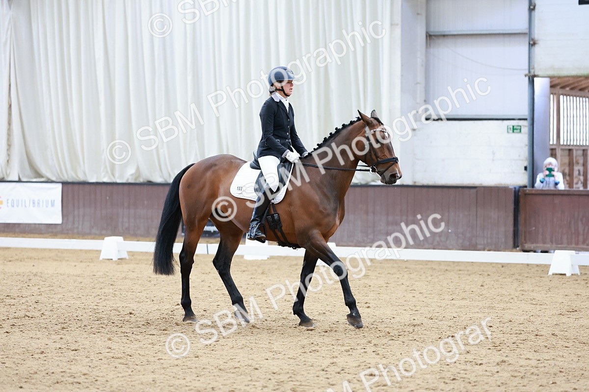 SBM_008330 - Class 6b - Novice 6 - 9.28-10.41