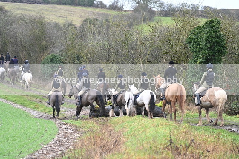 WJ7_7142 - Crossing A Camera