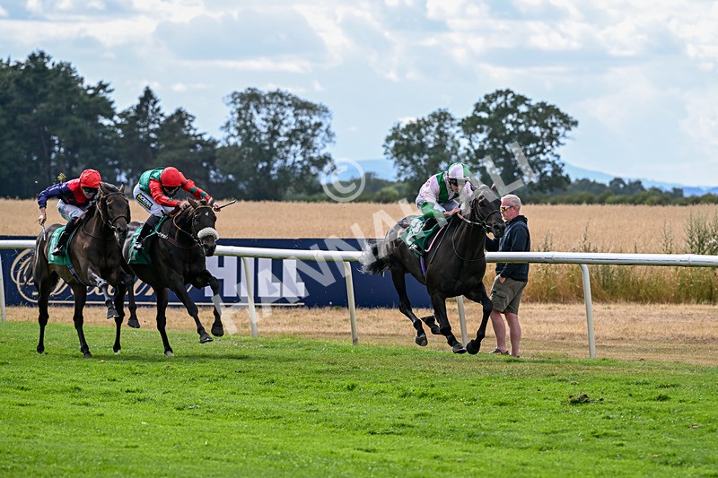 010826-Race 6-La Peregrina-3323 - Race 6 16.22pm Vision PVC Carlton Miniott Thirsk Handicap