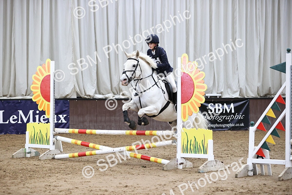 SBM_001758 - Class 5 - Henlow Veterinary Hospital 70cm