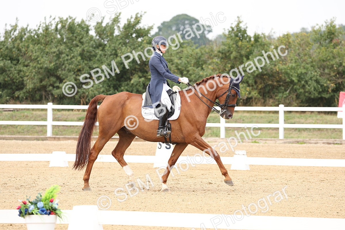 SBM_007494 - Class 9 - FEI INT I - 14.57-15.45