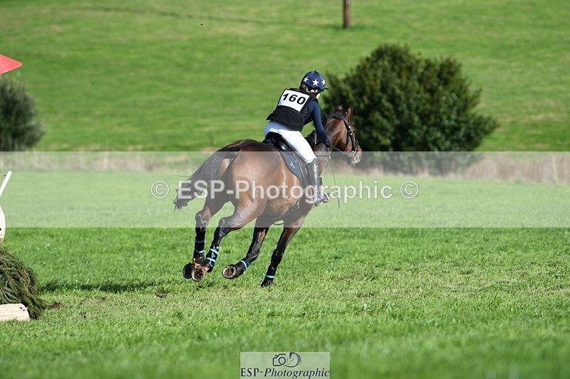 251024A-131433-11965 - B-160-Phoebe.Woods