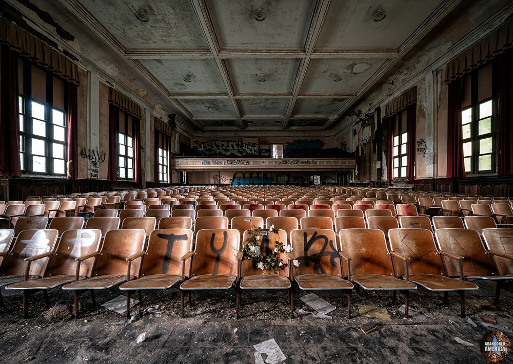  - Trenton Junior High School No. 1