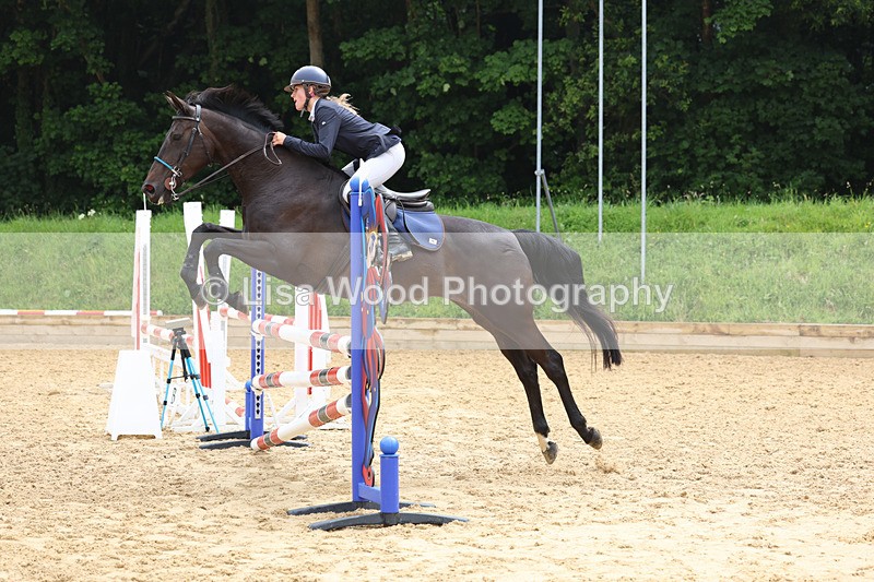 3E7A5630 - Class 4: Senior British Novice/90cm open