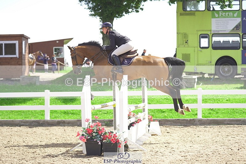 230729A-113124-04875 - Cls 21 Discovery & 1m Open