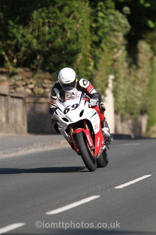 IMG_4456 - Thursday Practice  TT 2013