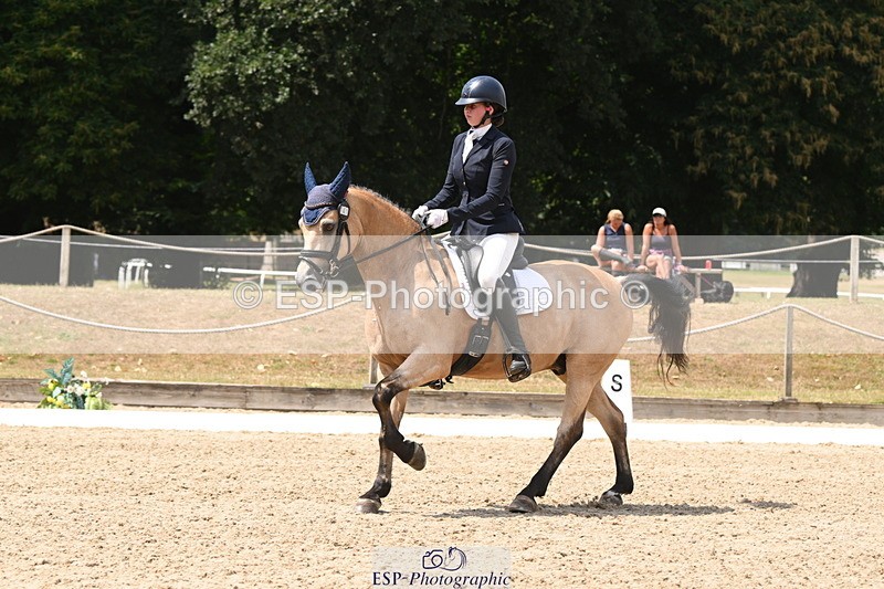 250719A-125733-05210 - 141-Chloe.Dunn-Towerhill.Shamie