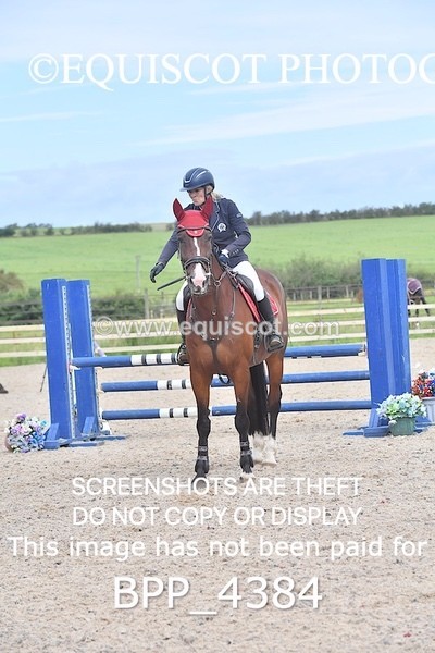 BPP_4384 - CLASS 12 SUN Senior British Novice/ 90cm Open