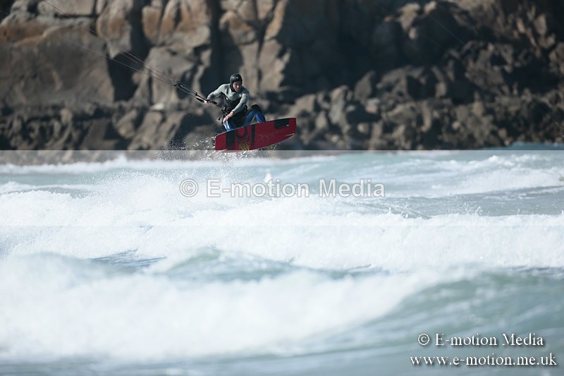 KS 020413-160 - Kite Surfing