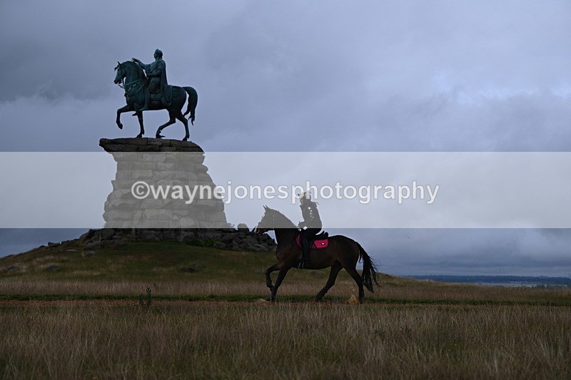 DSC_3921 - Time at Statue 14:56 to 15:05