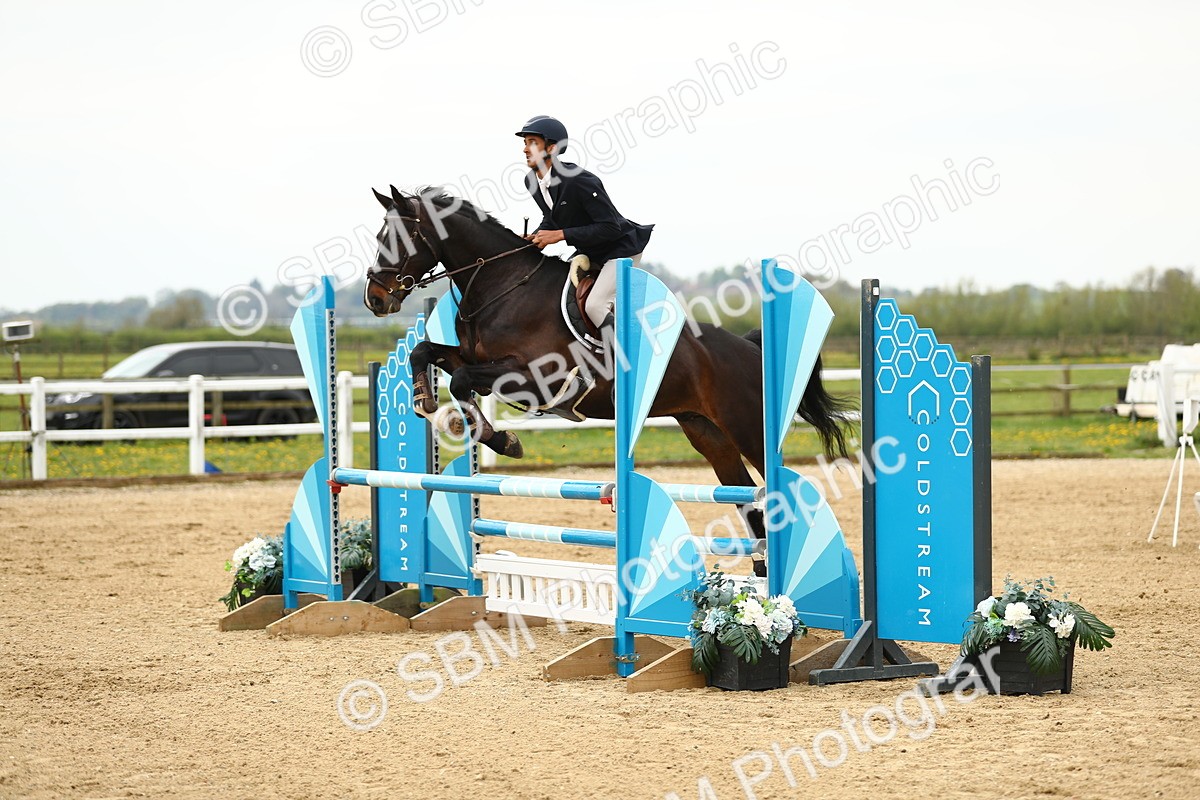 SBM_000970 - Class 3 - Senior Discovery 1m