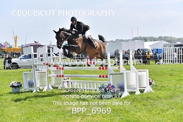 BPP_6969 - CLASS 3 RHS Fox Champ Qual (1.20m)