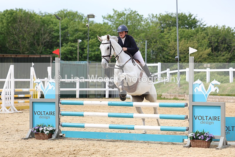 3E7A8624 - Class 4: Senior British Novice/90cm open