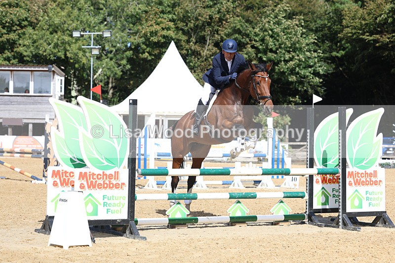 3E7A9381 - Class 9: Senior British Novice/90cm open
