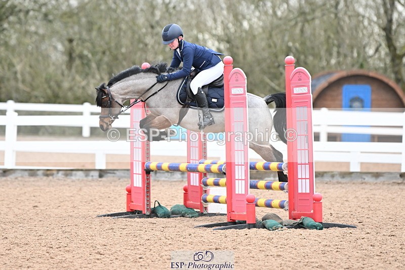 240309A-102202-00084 - Cls 1 Pony Intro 70cm