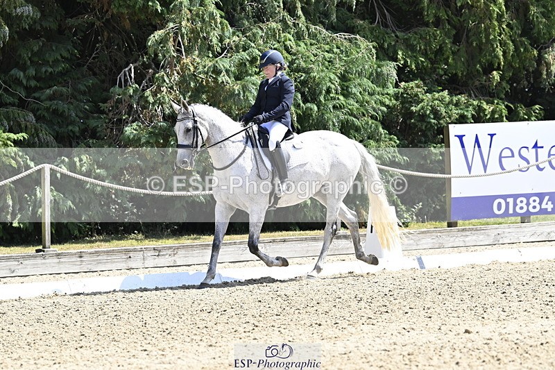 250810A-140352-06862 - 019-Jane.PhillipsFair.Duchess