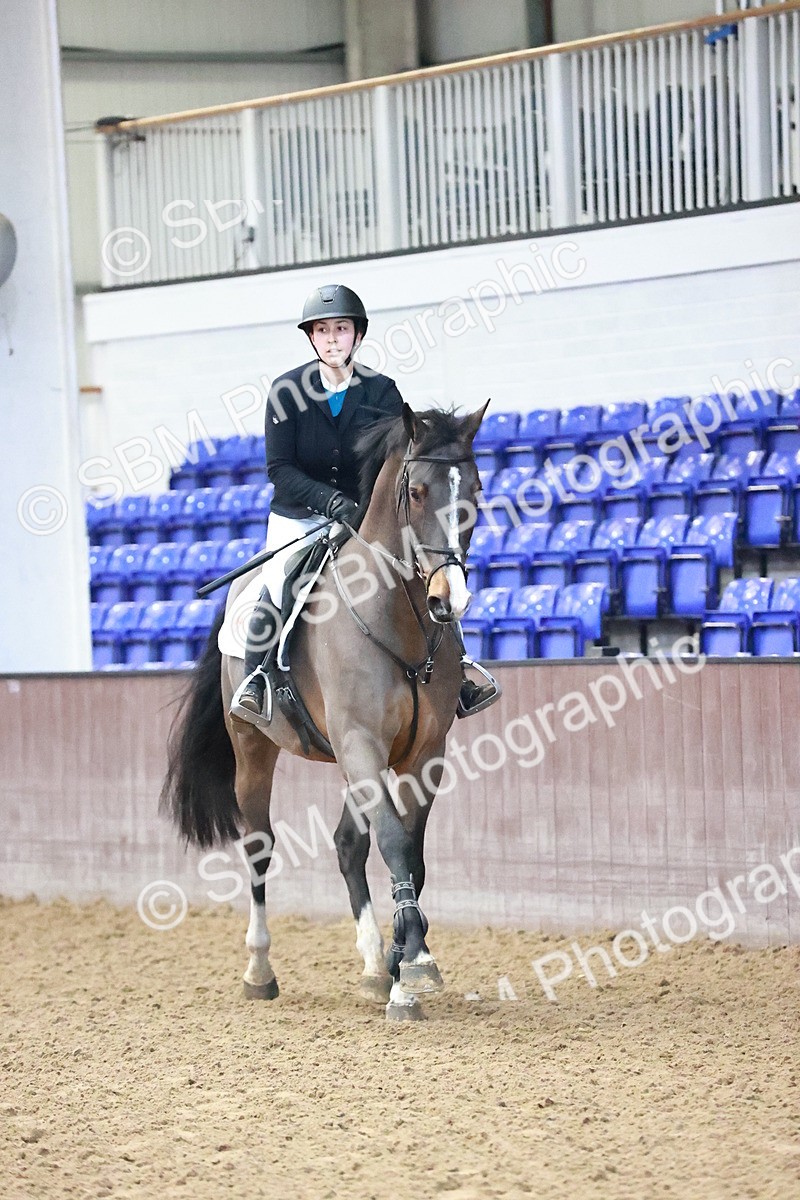 SBM_002742 - Class 10 - Senior Newcomer 1.10m