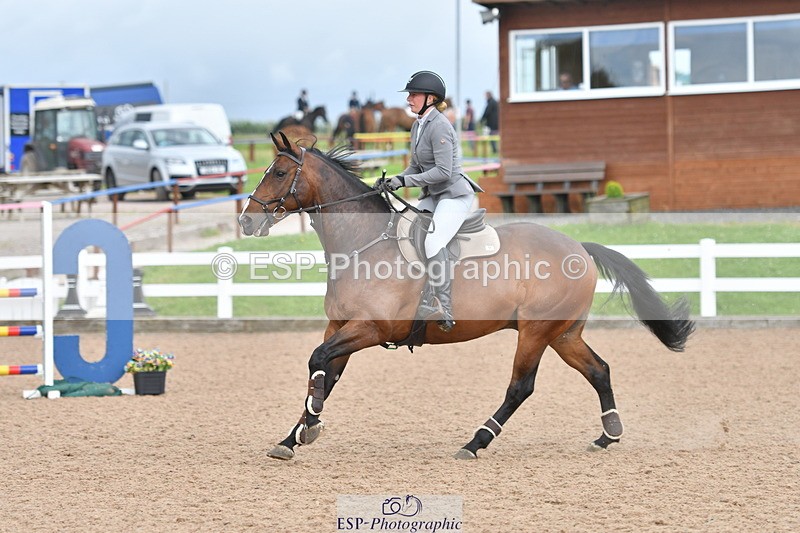 240727A-161723-06672 - Cls 24 1.05m Amateur Qualifier