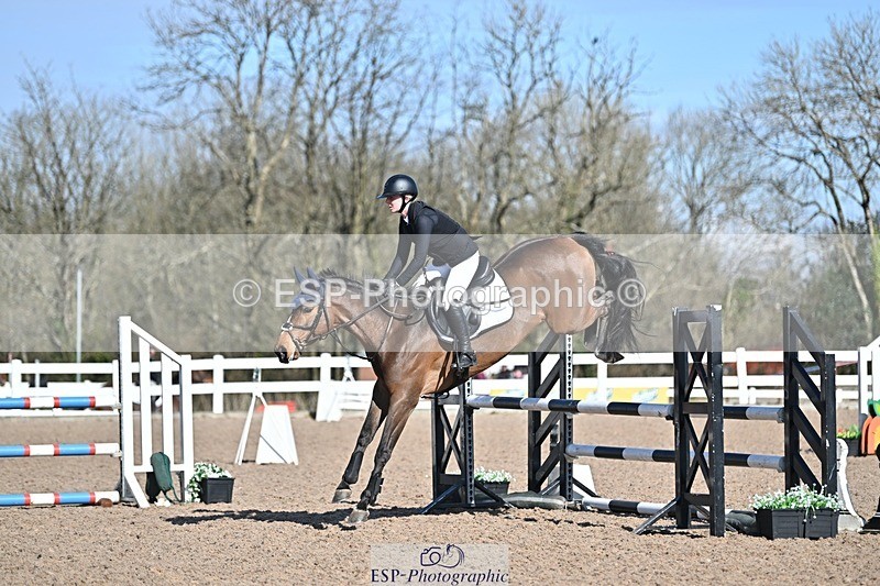 250314-110403-00168 - Cls 2 British Novice and 90cm
