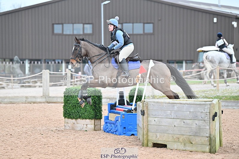 231217A-100819-00049 - 70cm