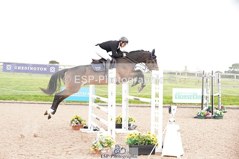 241004A-143320-00743 - Fri 04 Snr Fox & 1.20m Open