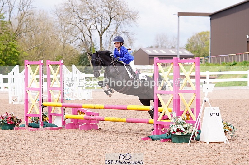 240506A-142734-09513 - Cls 17 Club 60cm