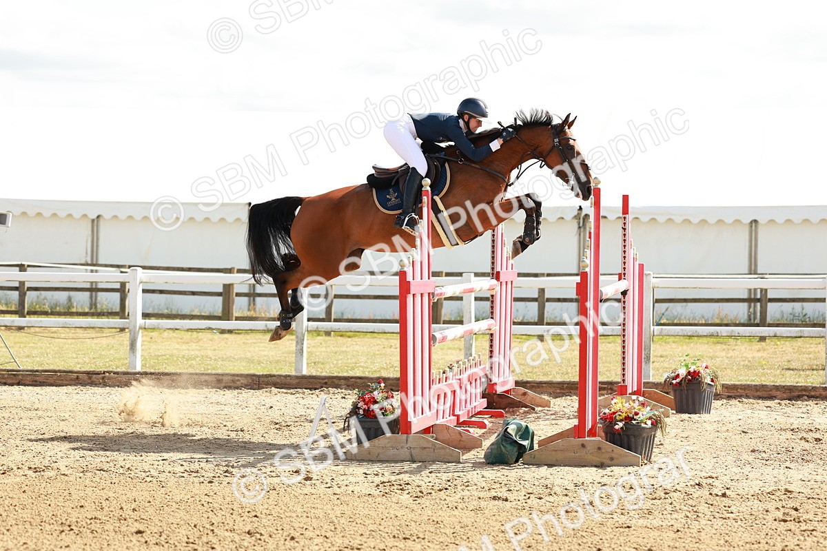 SBM_020530 - Class 23 - Senior Foxhunter - 1.20m