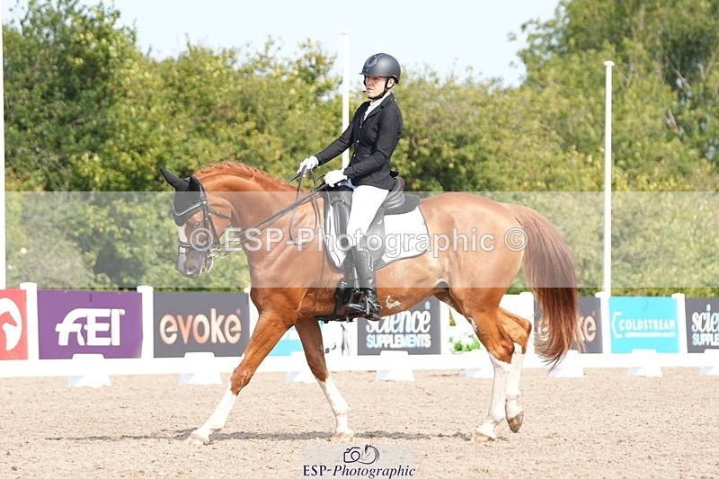 250817-104112-08146 - 150-Laima.DaviesRomero