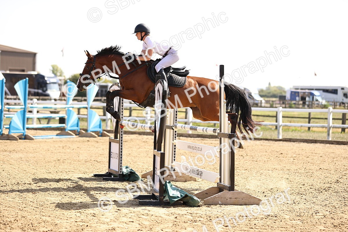 SBM_006928 - Class 13 - Senior Newcomers - 1.10m