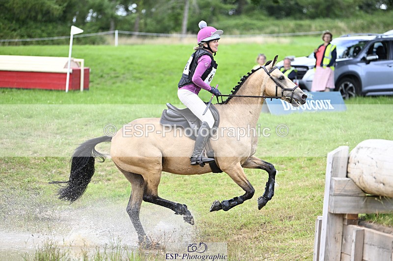 240804-162932-17981 - 619-Fiona_Lewis-BALLYANNY_BUTTONS