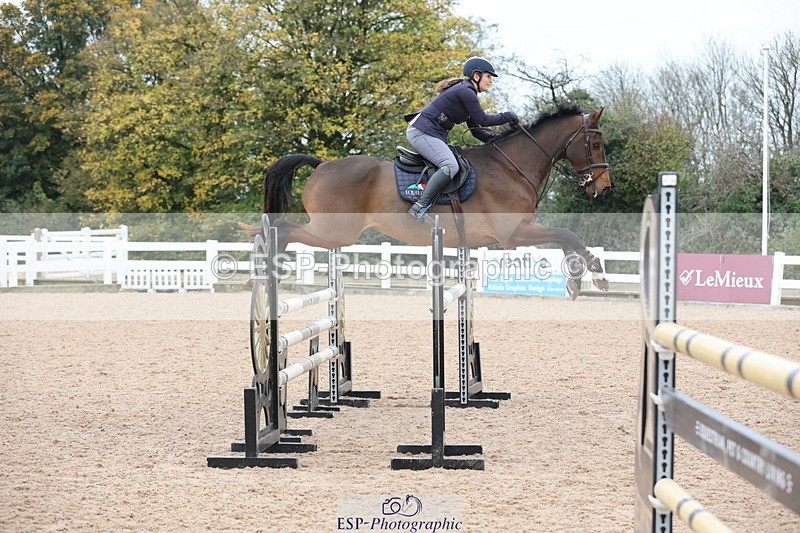 241101A-110301-01282 - FRI Cls 4 Snr 1.05m