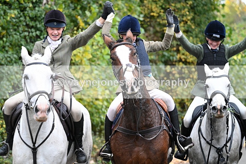 WJ7_7270 - Walk Home..