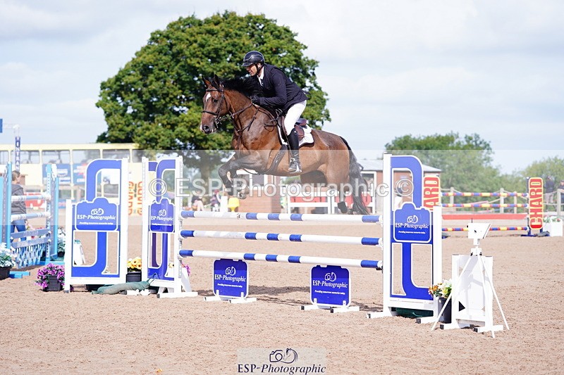 240803A-100702-07112 - Cls 29 Snr Foxhunter