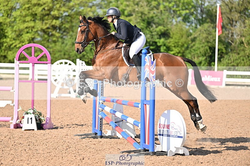 240509A-090225-00004 - Cls 1 British Novice and 90cm Open