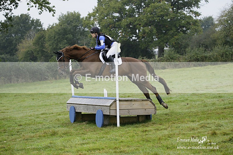 WWHT 171021 0185 - Novice Restricted (0.80m)  17/10/21