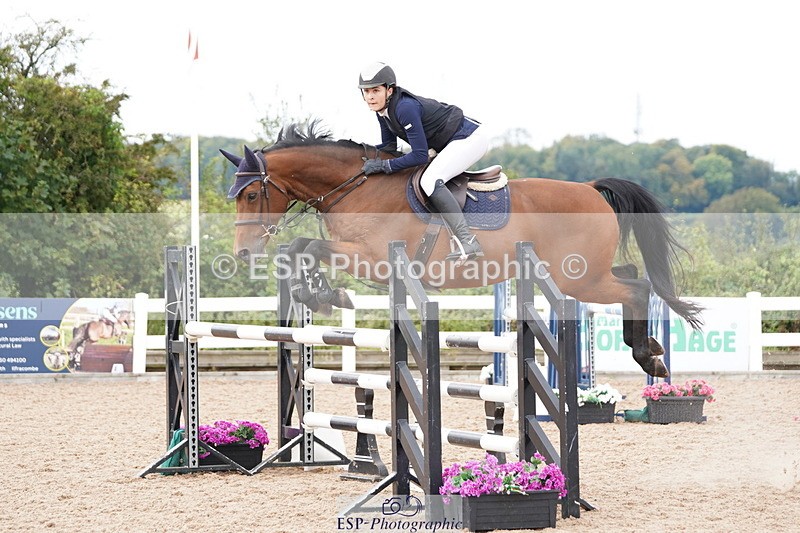 240915A-131740-10249 - Cls 35 1.05m Amateur Qualifier