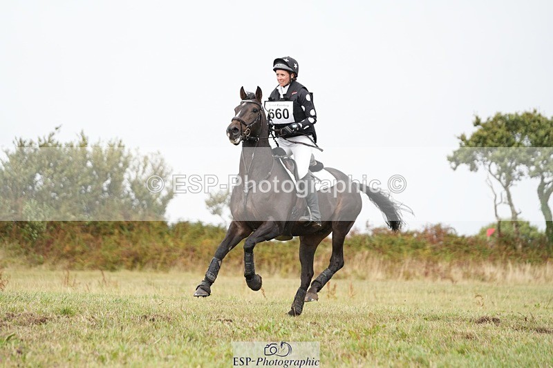 250831-153734-12043 - N-660-Roxi.Foster