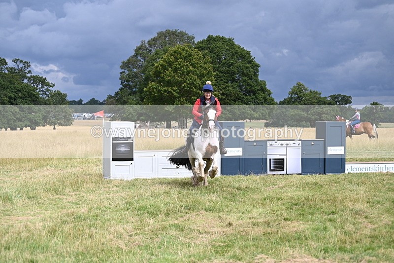 WJ6_2670 - Time at Jump 11:06 to 11:40