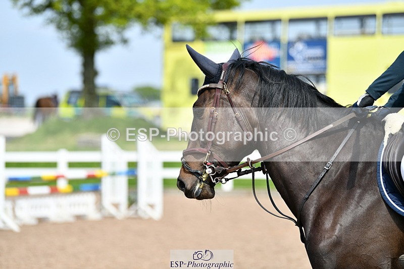 240511A-153512-14163 - Cls 25 British Novice and 90cm Open