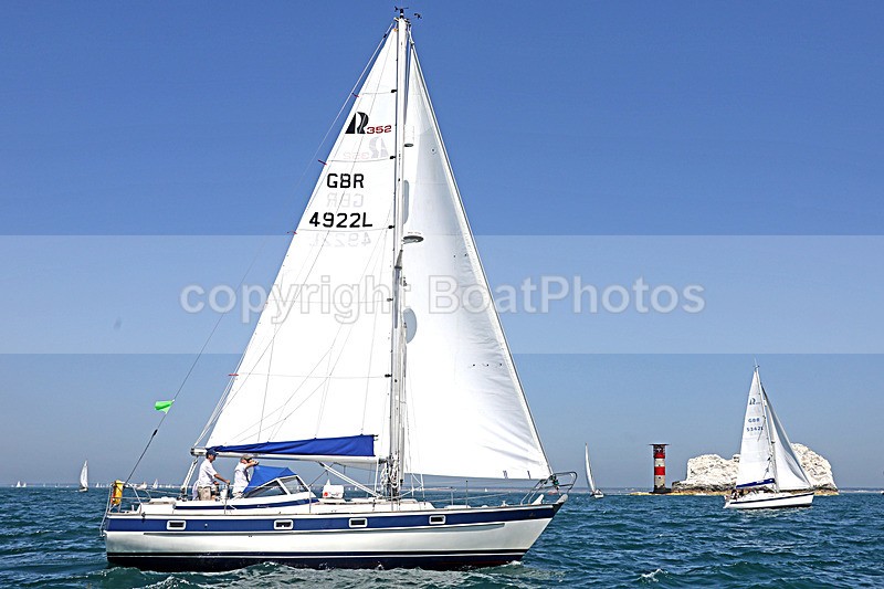 190629 EYECATCHER OF ST HELIER GBR4922L D43A3978 - ROUND THE ISLAND RACE 2019