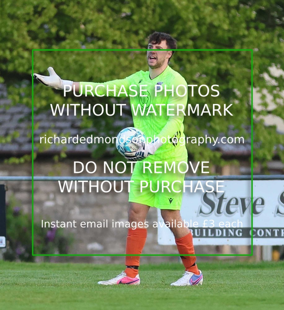533A9681 - Kendal County Reserves vs Calthwaite Junior Reserves (12/5/26)